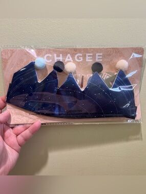 Chagee tea house - customizable crown